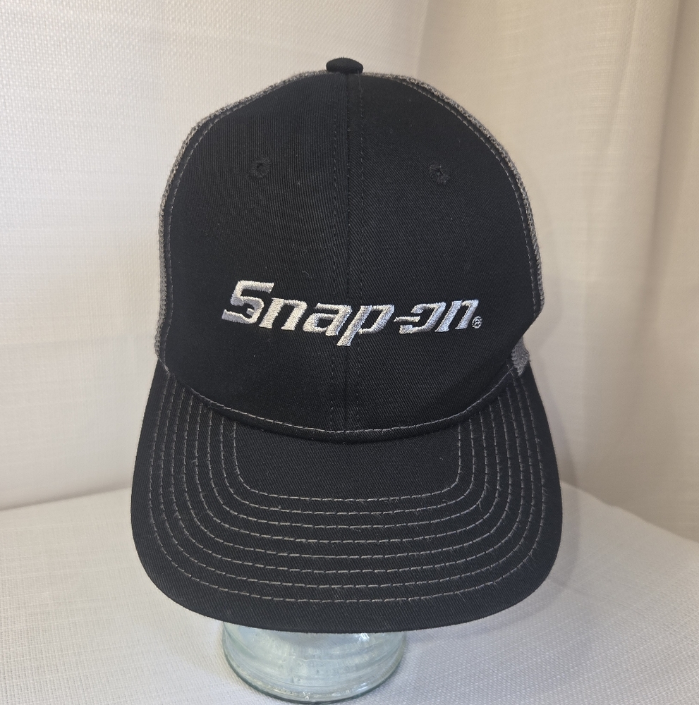 Snap-On Tools Black With Gray Mesh Snapback Hat, OS